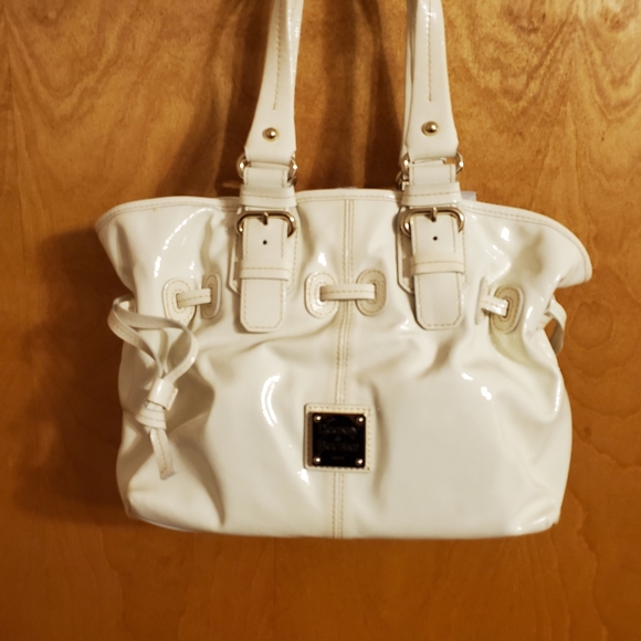 Handbag - Picture 2 of 3